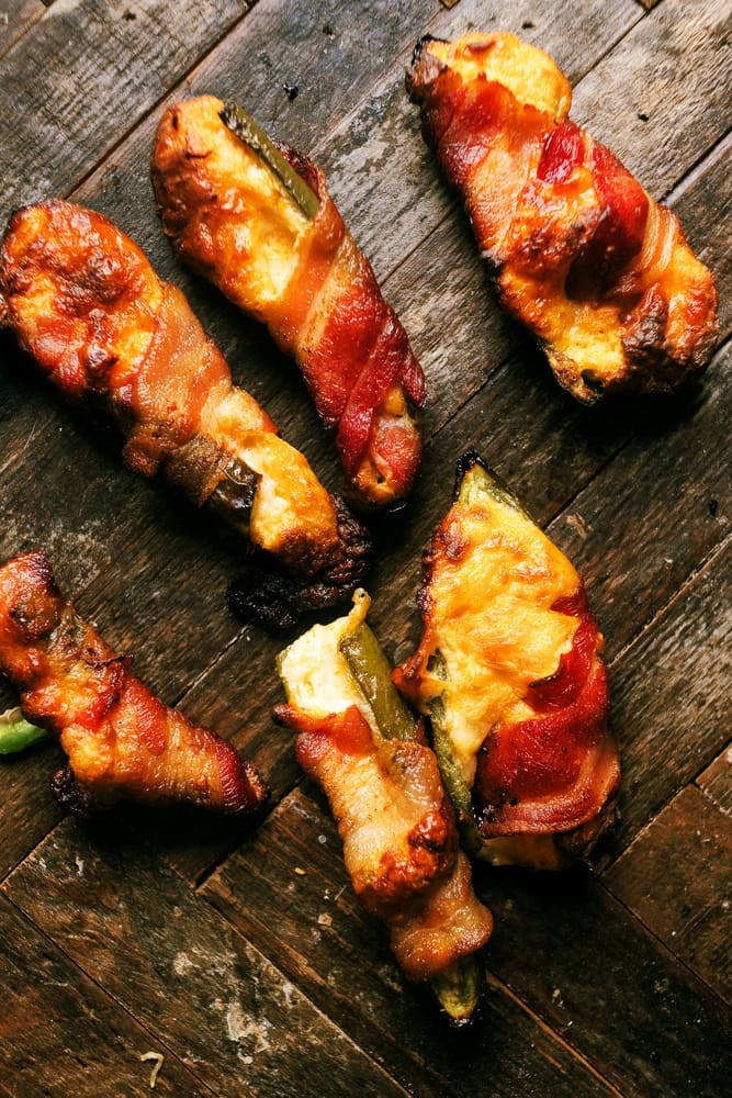 https://www.dadwithapan.com/cdn-cgi/image/width=667,height=1000,fit=crop,quality=80,format=auto,onerror=redirect,metadata=none/wp-content/uploads/2023/07/Smoked-Buffalo-Chicken-Jalapeno-Poppers-4.jpg
