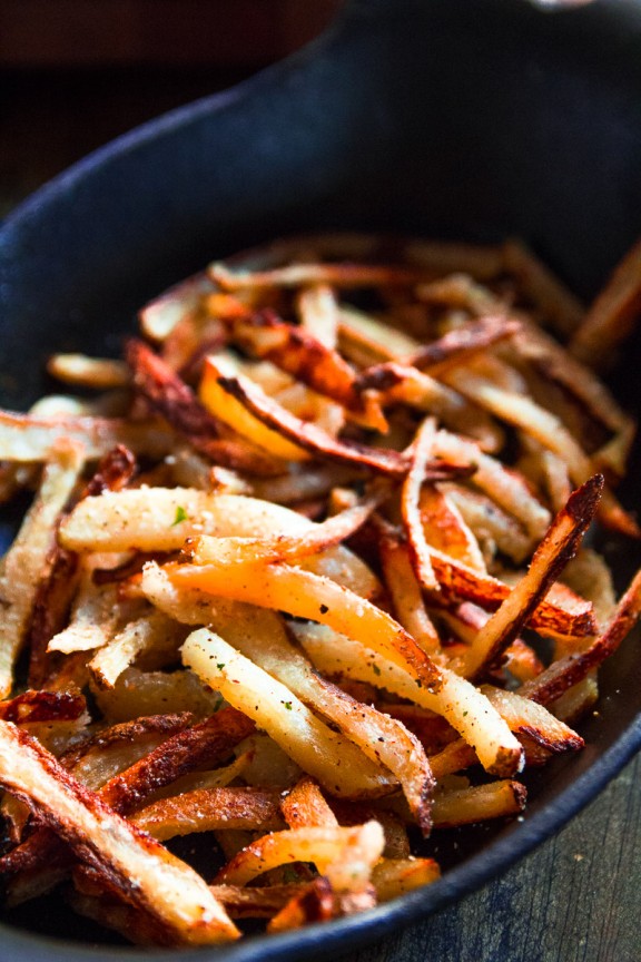Crispy Oven-Baked Fries With Spicy Garlic Seasoning - Dad With A Pan