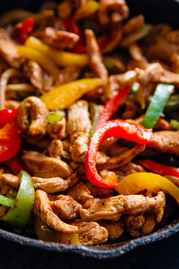 Spicy Chicken Fajitas - Dad With A Pan