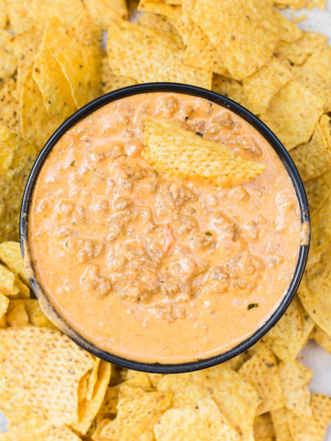 Cheesy Taco Beer Dip with a Taco Seasoning Recipe from scratch!