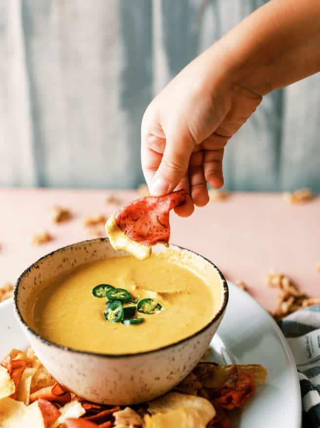 This Walnut Queso Dip is a light and healthy way to get your snacking on! It’s a great alternative to standard queso dip, plus it’s got a beautiful creaminess to it. 