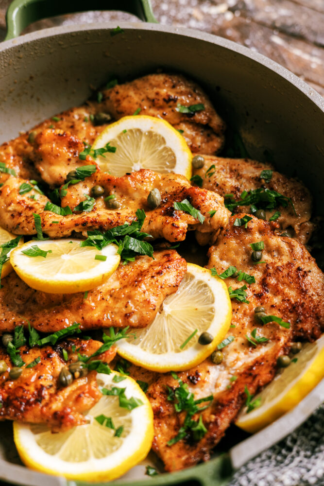 Easy chicken piccata in a zesty lemon-caper sauce, perfect for a quick, flavorful dinner that's easy to prepare.